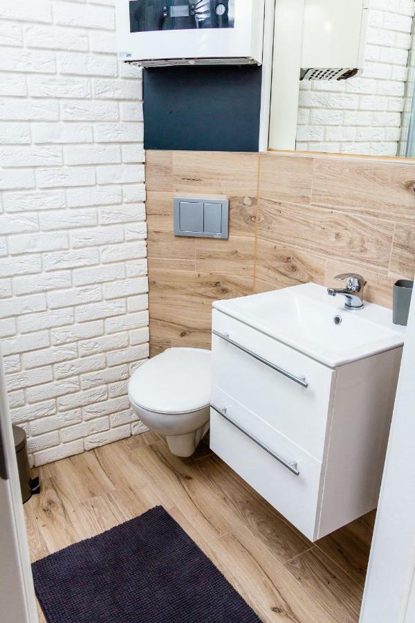Apartament K2 Prosta 17 Stary Toruń Exteriör bild